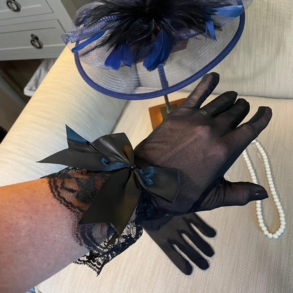 Fascinator/hat, glove, necklace & earring set (New) - Picture 3 of 6